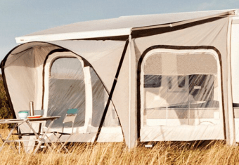 Thule QuickFit 3,6 x 2,25 m vysoká