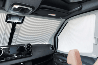 Roleta čelního skla REMIfront IV pro MB Sprinter od 2018 malý sensor