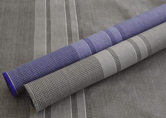 Koberec Briolite námořní modř 600x300 cm